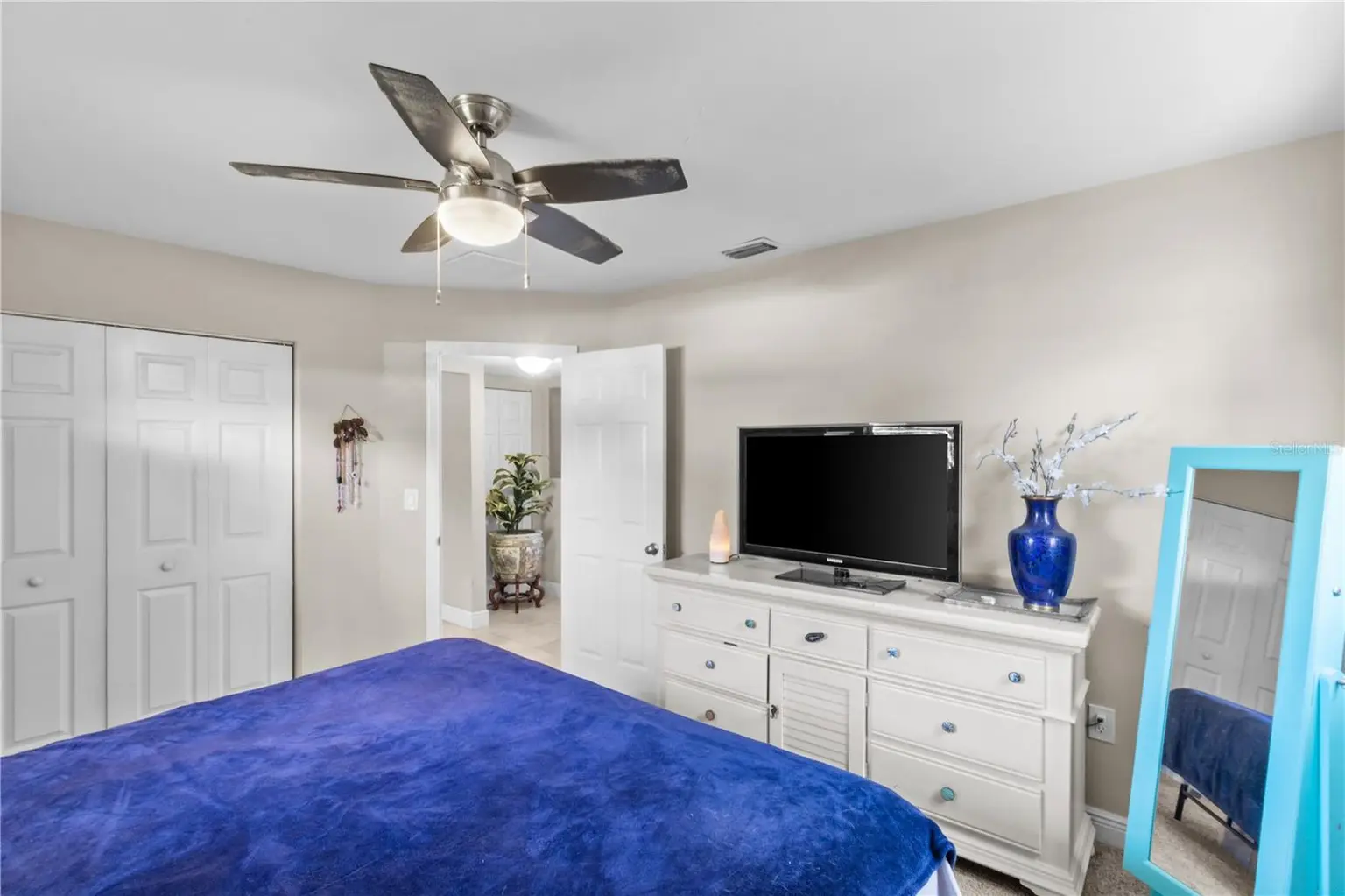 4704 W BAY AVENUE, TAMPA, FL, photo 21 of 30