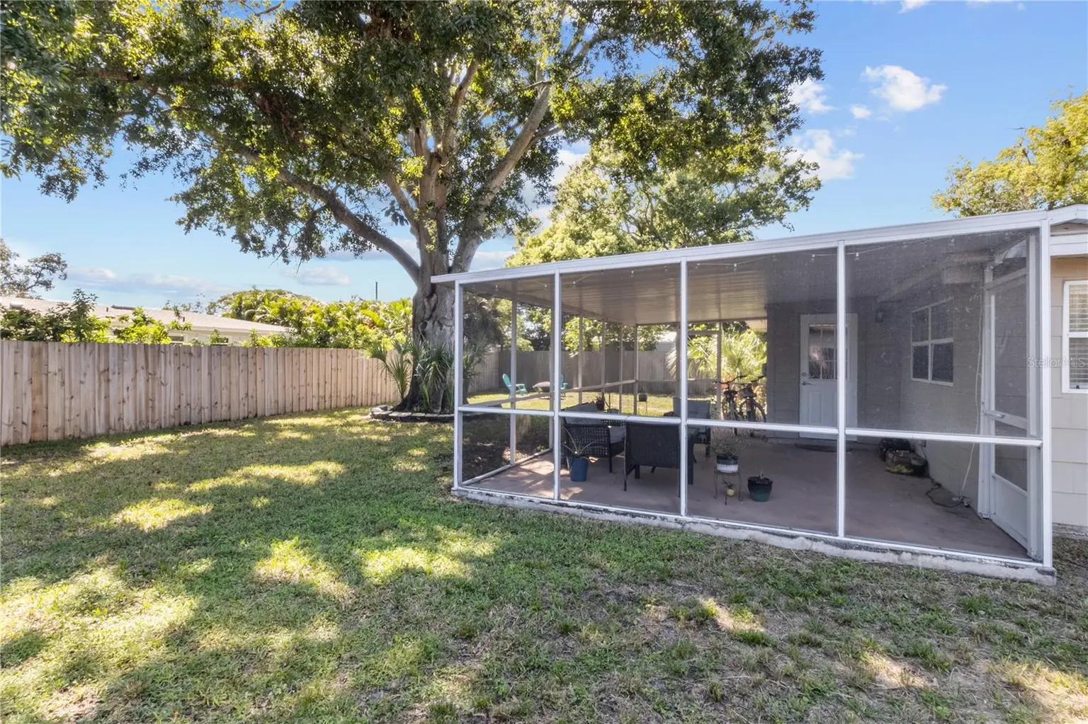 4704 W BAY AVENUE, TAMPA, FL, photo 27 of 30