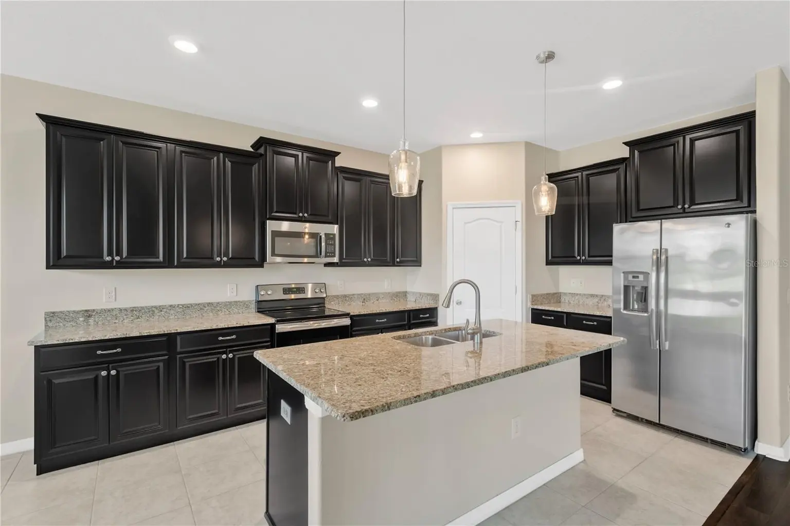 11603 SUNBURST MARBLE ROAD, RIVERVIEW, FL, photo 11 of 54