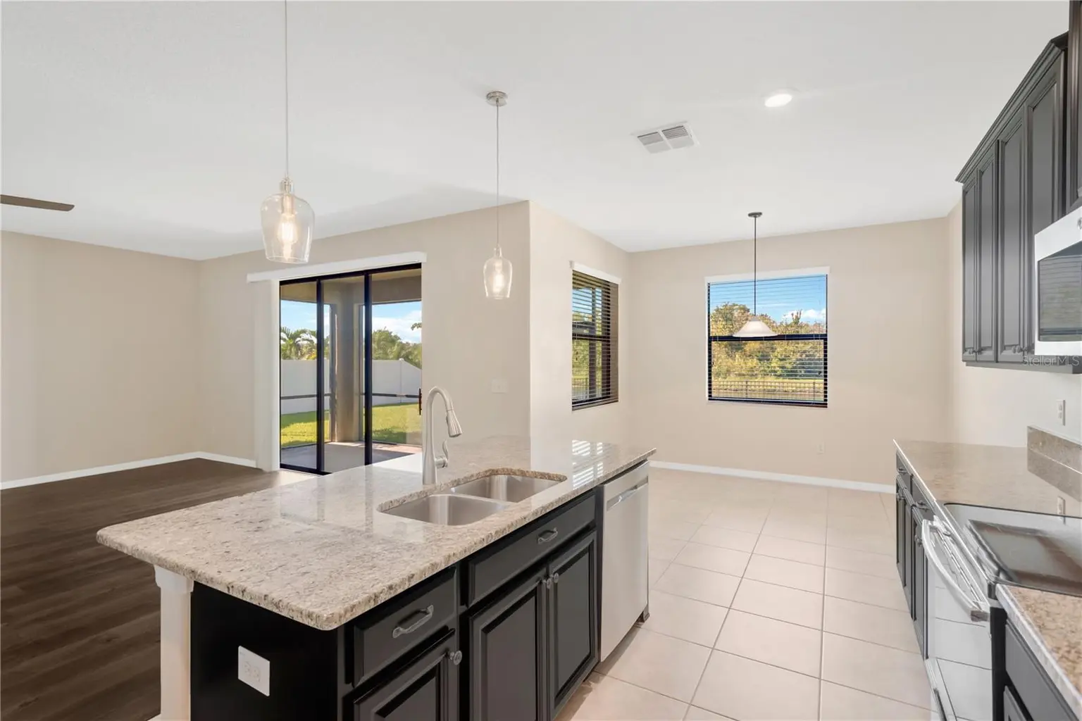 11603 SUNBURST MARBLE ROAD, RIVERVIEW, FL, photo 13 of 54