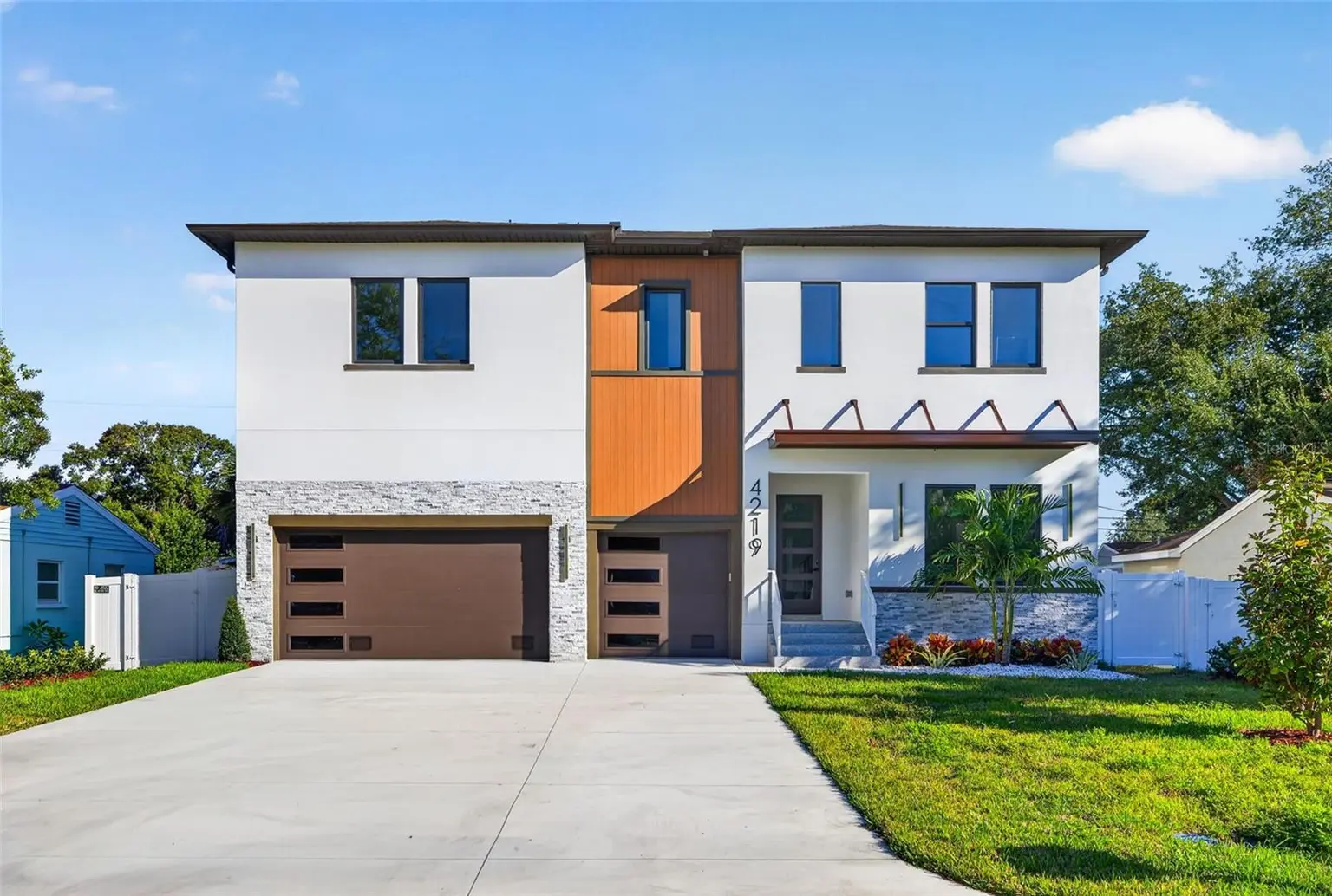 4219 W BAY VIEW AVENUE, TAMPA, FL, photo 1 of 50