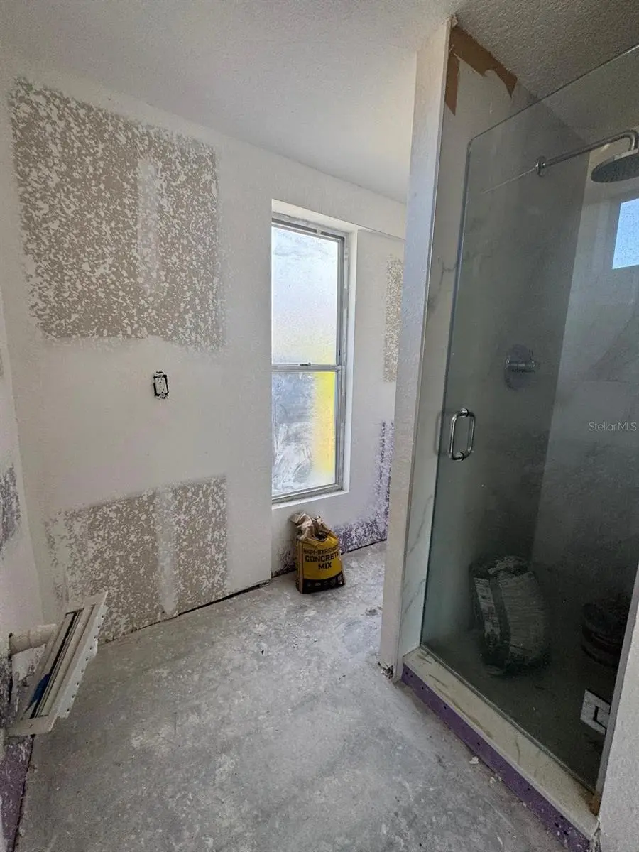 4990 VENETIAN BOULEVARD NE, ST PETERSBURG, FL, photo 10 of 24