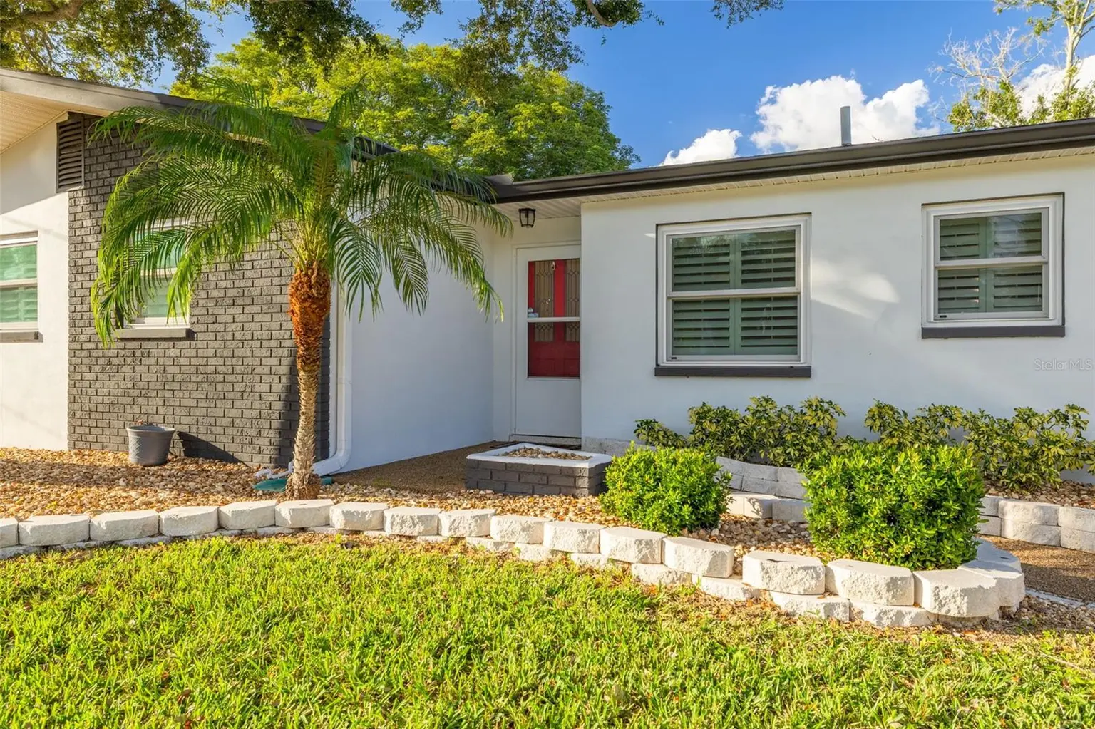 2020 VALLEY DRIVE, DUNEDIN, FL, photo 8 of 35