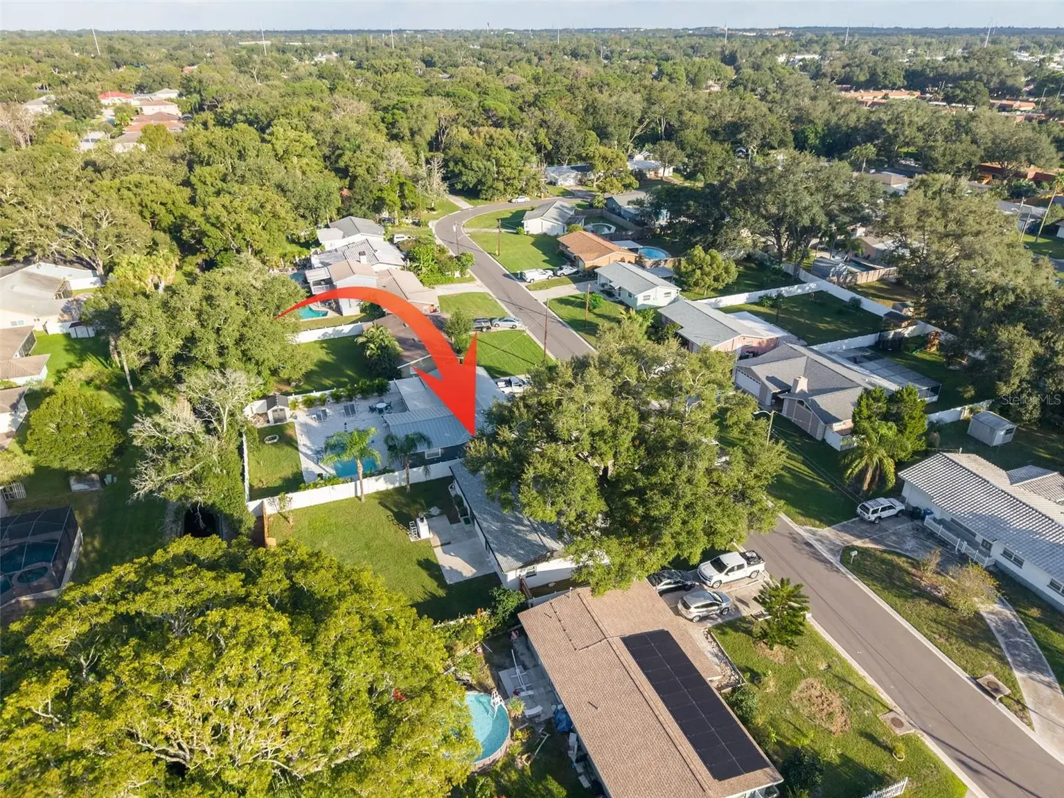 2020 VALLEY DRIVE, DUNEDIN, FL, photo 32 of 35