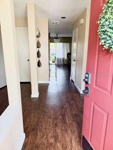 13020 LORNA PLACE, TAMPA, FL, photo 4 of 45