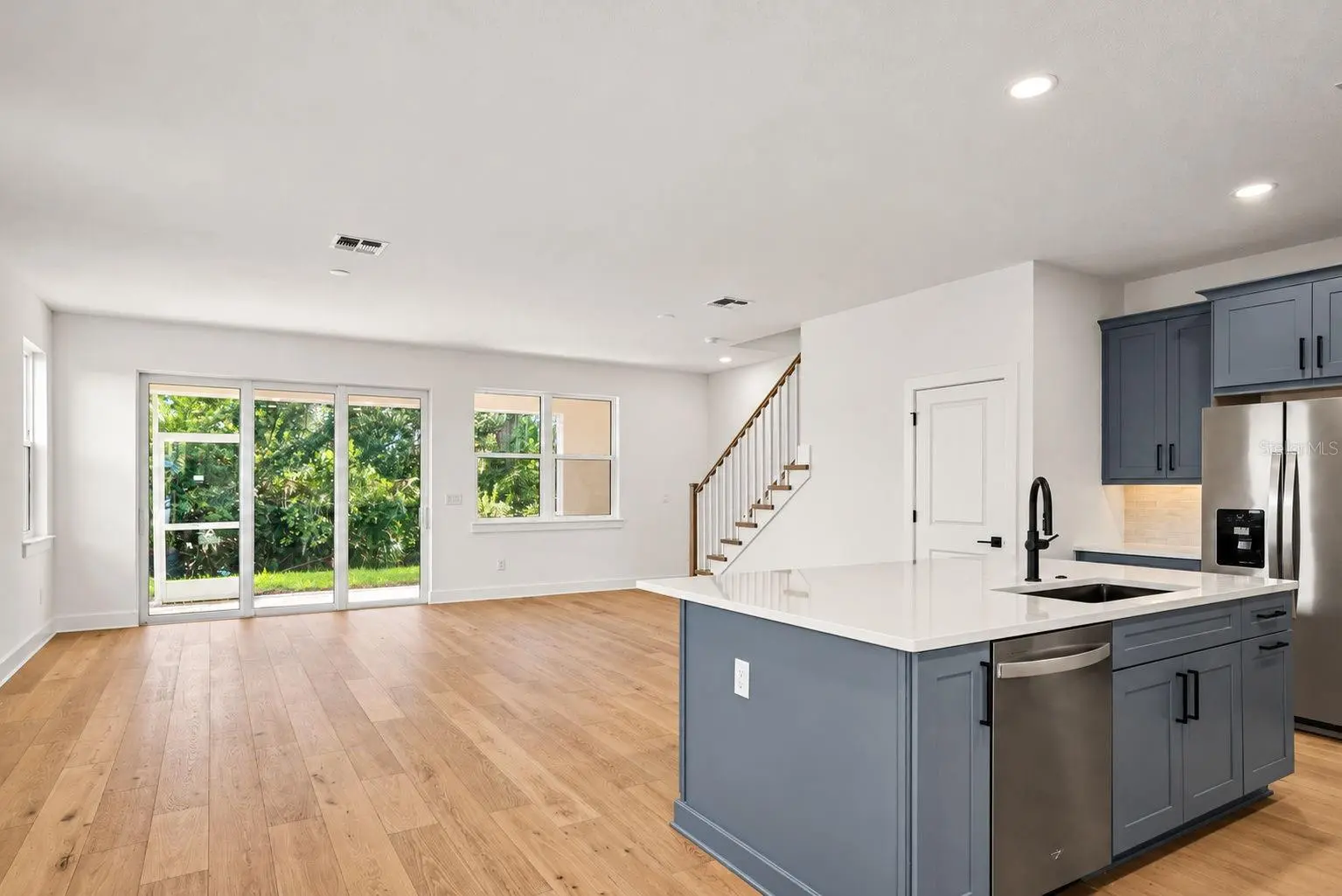 1585 SANDHILL COURT, PALM HARBOR, FL, photo 9 of 66