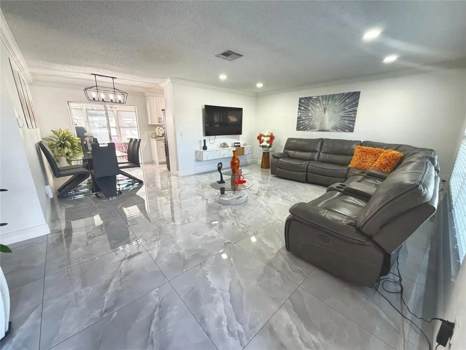 OLDSMAR, FL, photo 8 of 24