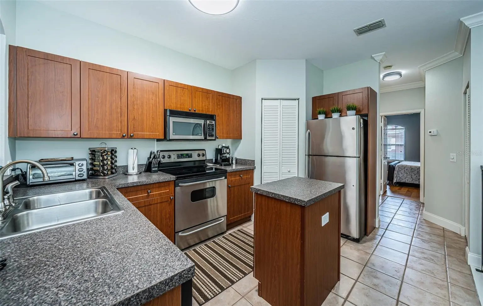 2138 CHIANTI PLACE #142, PALM HARBOR, FL, photo 10 of 49