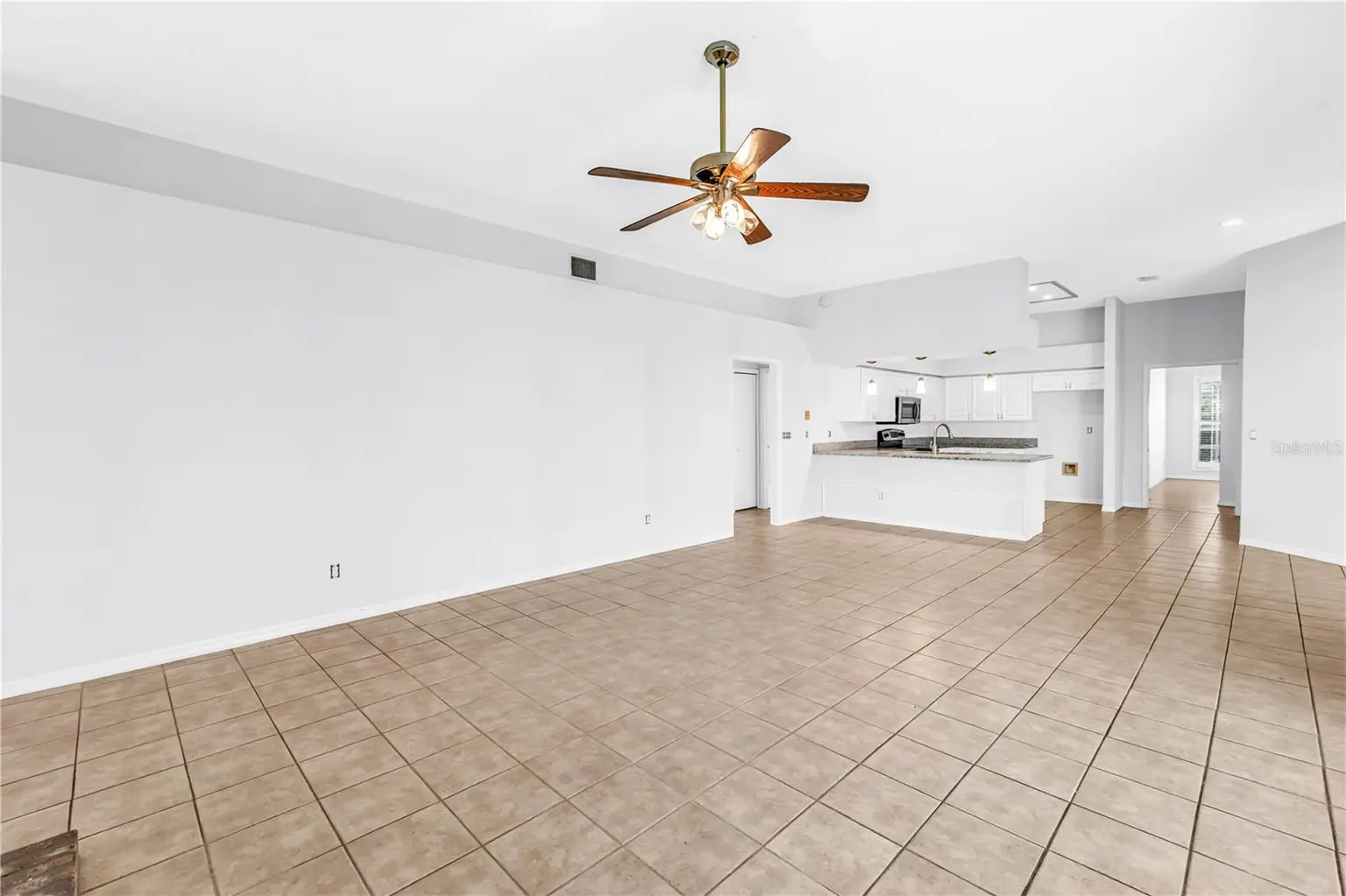 18520 SUNWARD LAKE PLACE, LUTZ, FL, photo 19 of 58