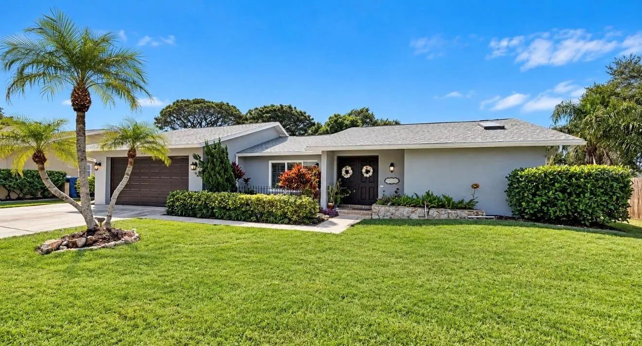 9690 LEEWARD AVENUE, LARGO, FL, photo 6 of 75