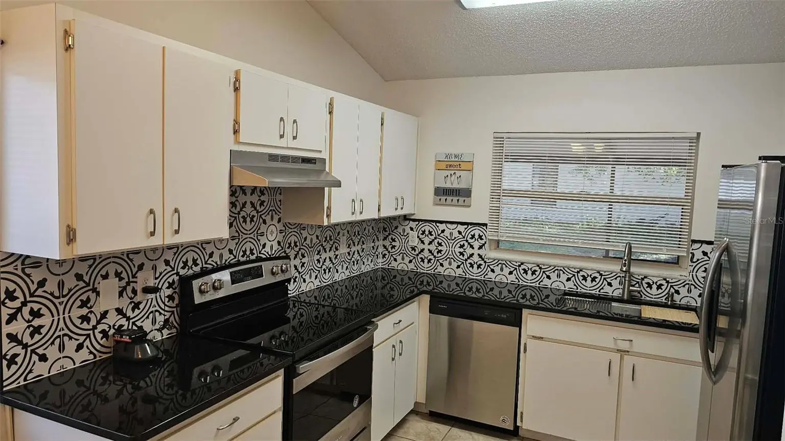 1836 TAMPA BAY DRIVE, WESLEY CHAPEL, FL, photo 11 of 25