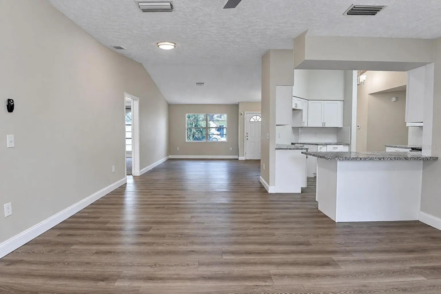 8402 ROYAL HART DRIVE, NEW PORT RICHEY, FL, photo 12 of 32