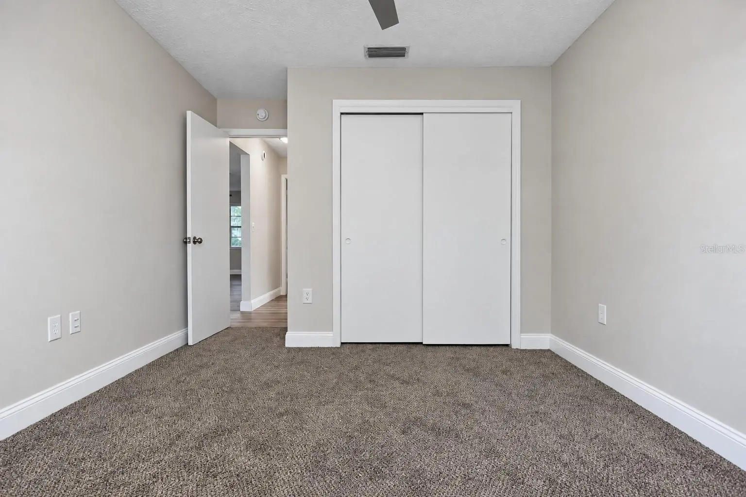 8402 ROYAL HART DRIVE, NEW PORT RICHEY, FL, photo 20 of 32