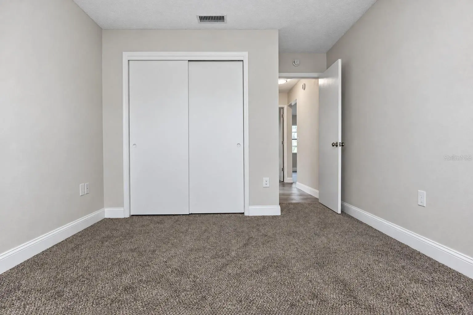 8402 ROYAL HART DRIVE, NEW PORT RICHEY, FL, photo 23 of 32