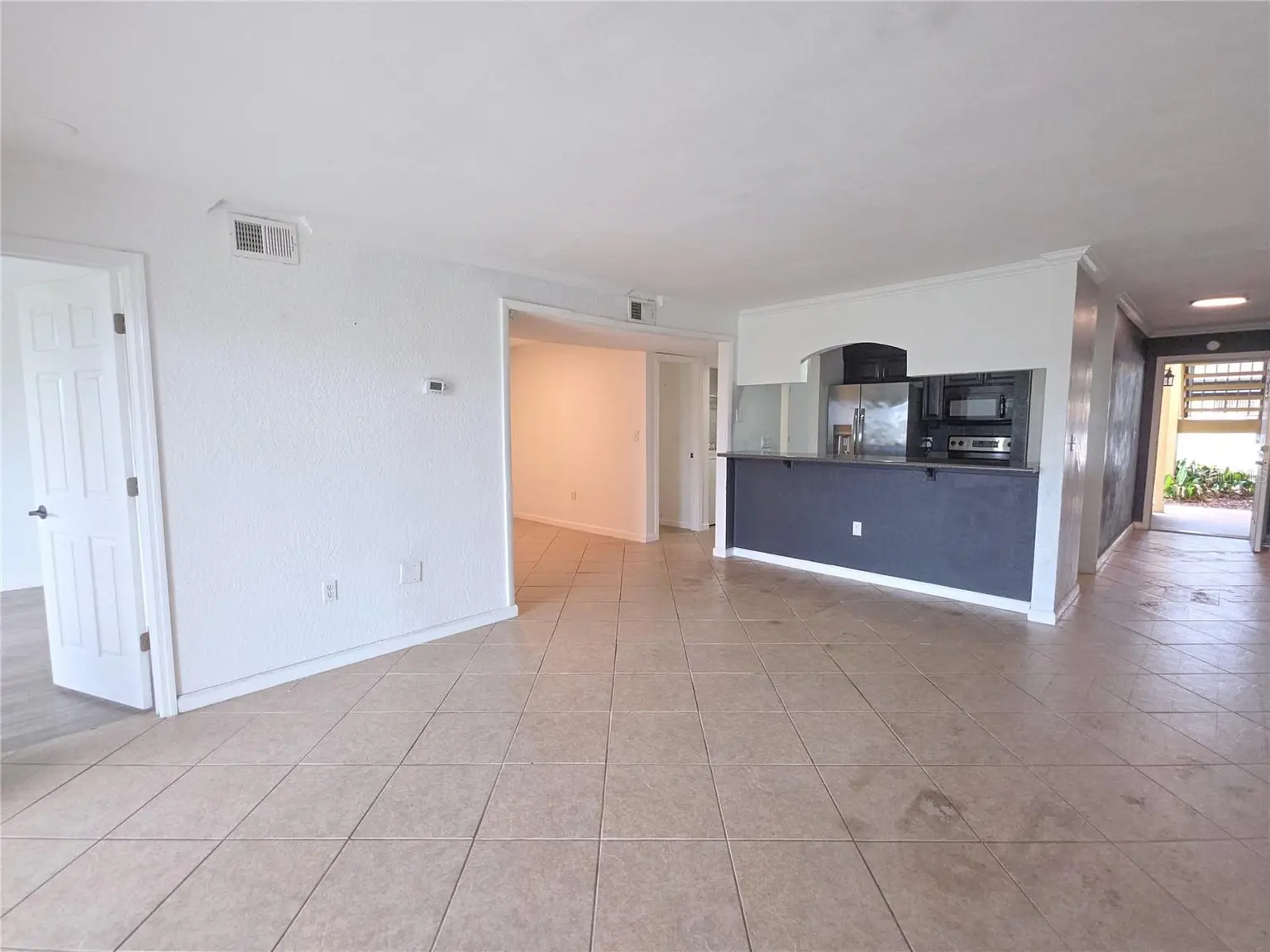 10103 SAILWINDS BOULEVARD N #102, LARGO, FL, photo 8 of 22
